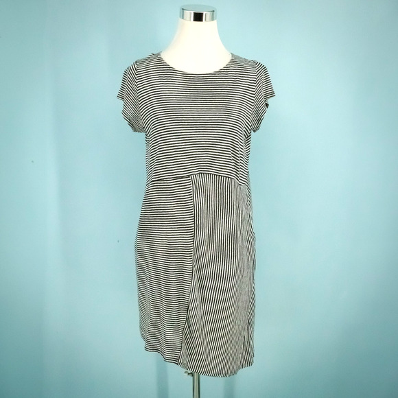 Eileen Fisher Size XS Black White Stripe Scoop Neck Short Cap Sleeve Linen Dress - Picture 1 of 6